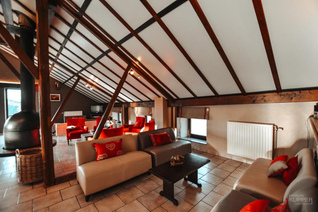 Le Vieux Sanglier - 41 Pers - Malmedy Villa Bagian luar foto