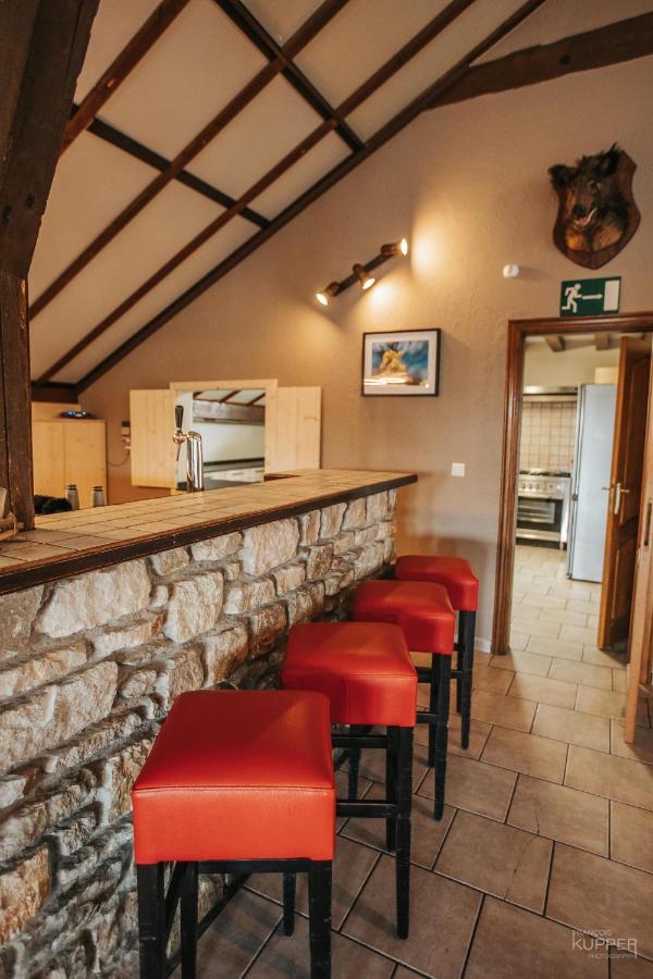 Le Vieux Sanglier - 41 Pers - Malmedy Villa Bagian luar foto